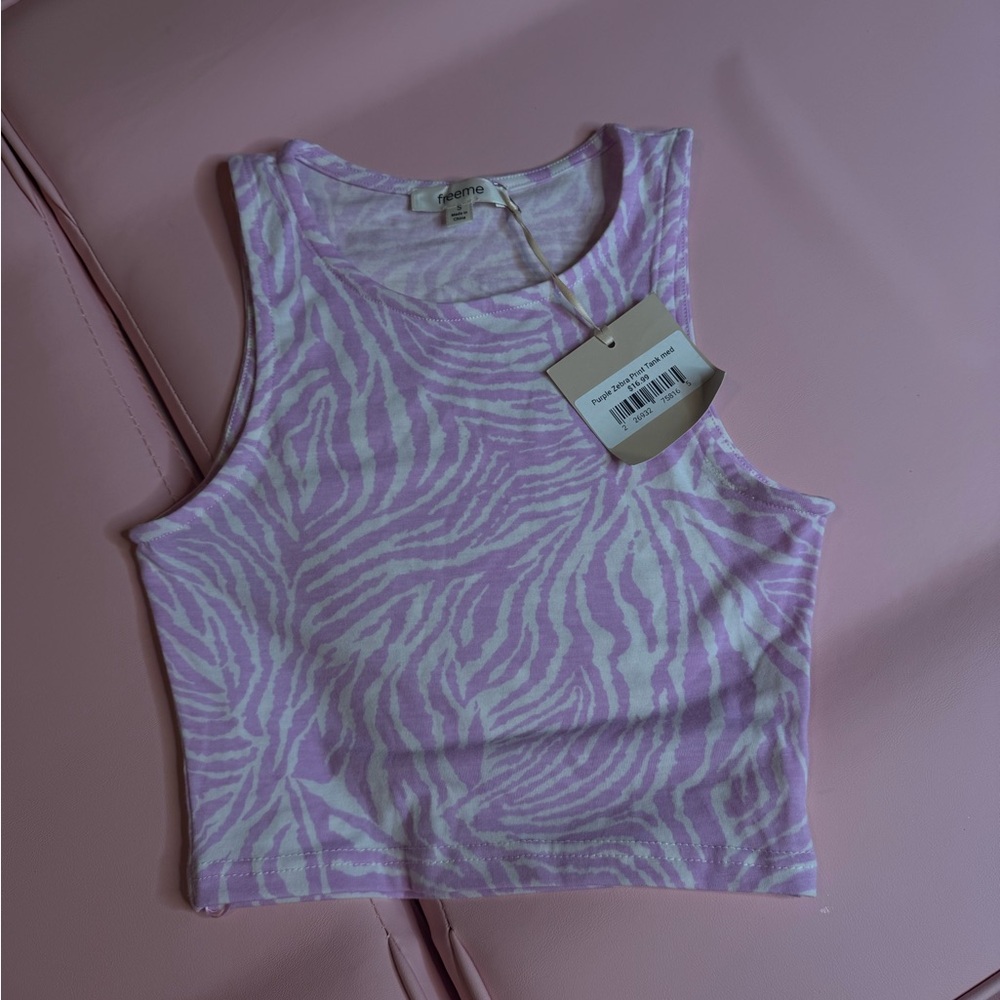 Boutique cropped top.